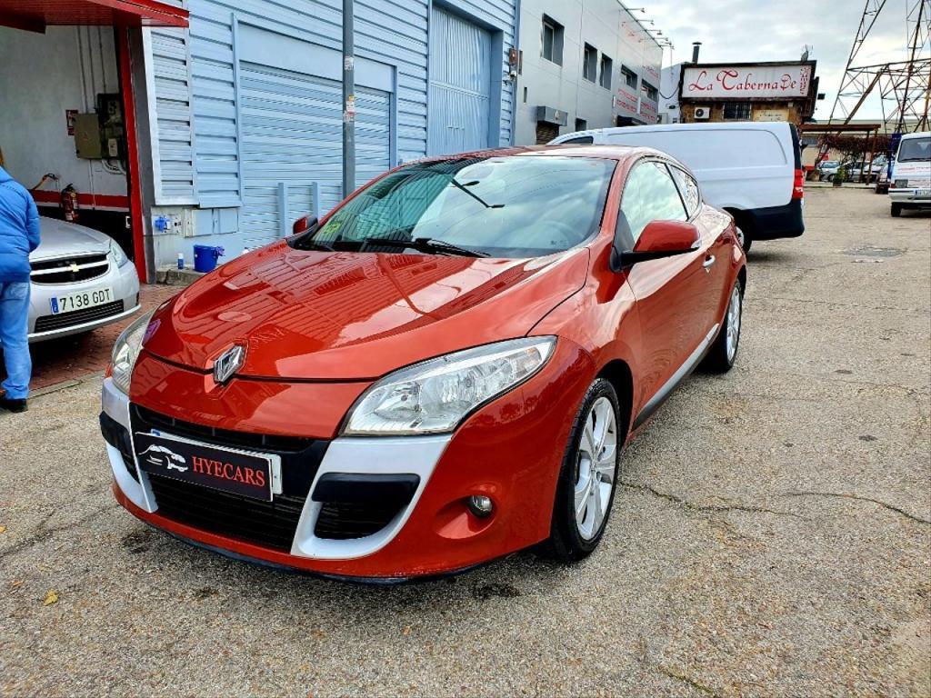 RENAULT Megane en Arroyomolinos - Imagen 1