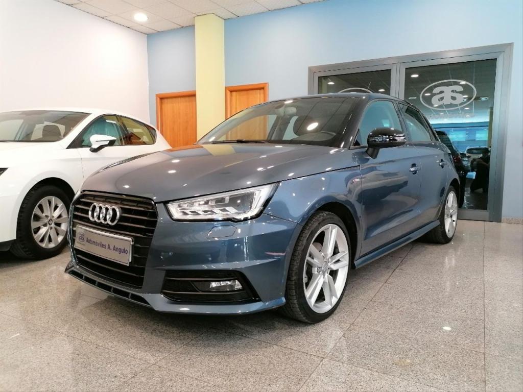 AUDI A1 en Fuengirola - Imagen 1