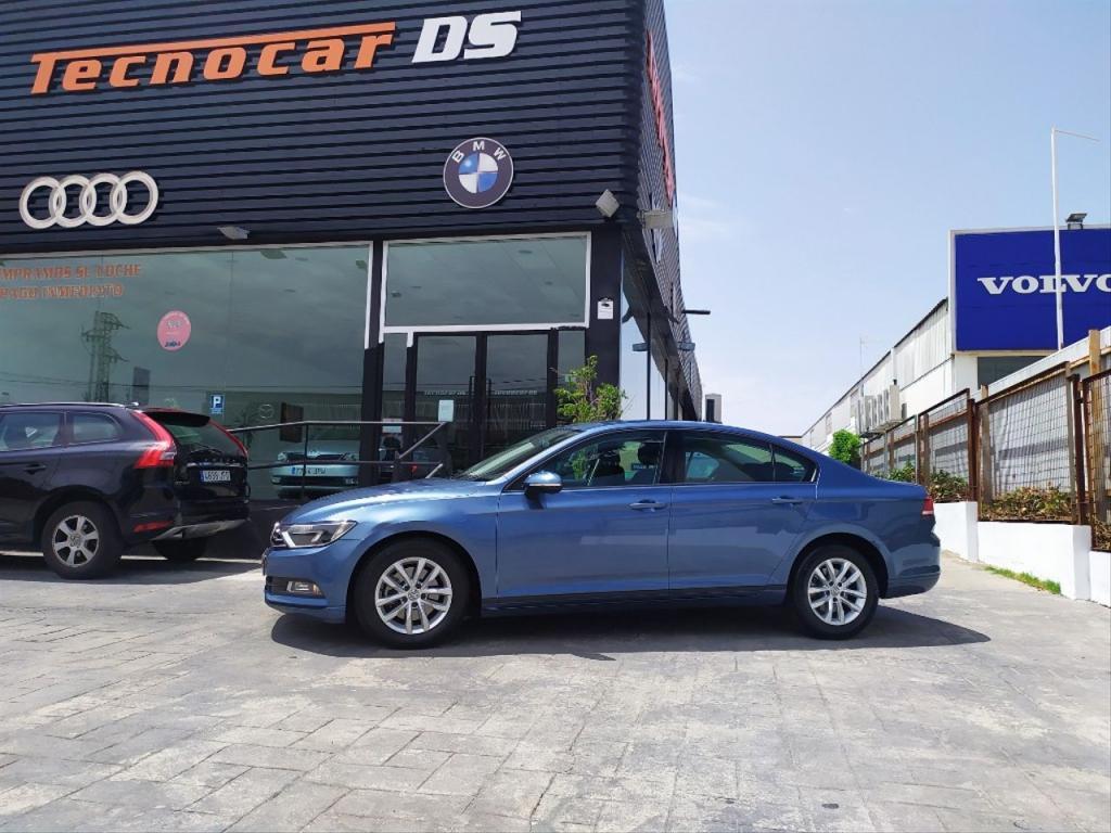 VOLKSWAGEN Passat en Marratxí - Imagen 1