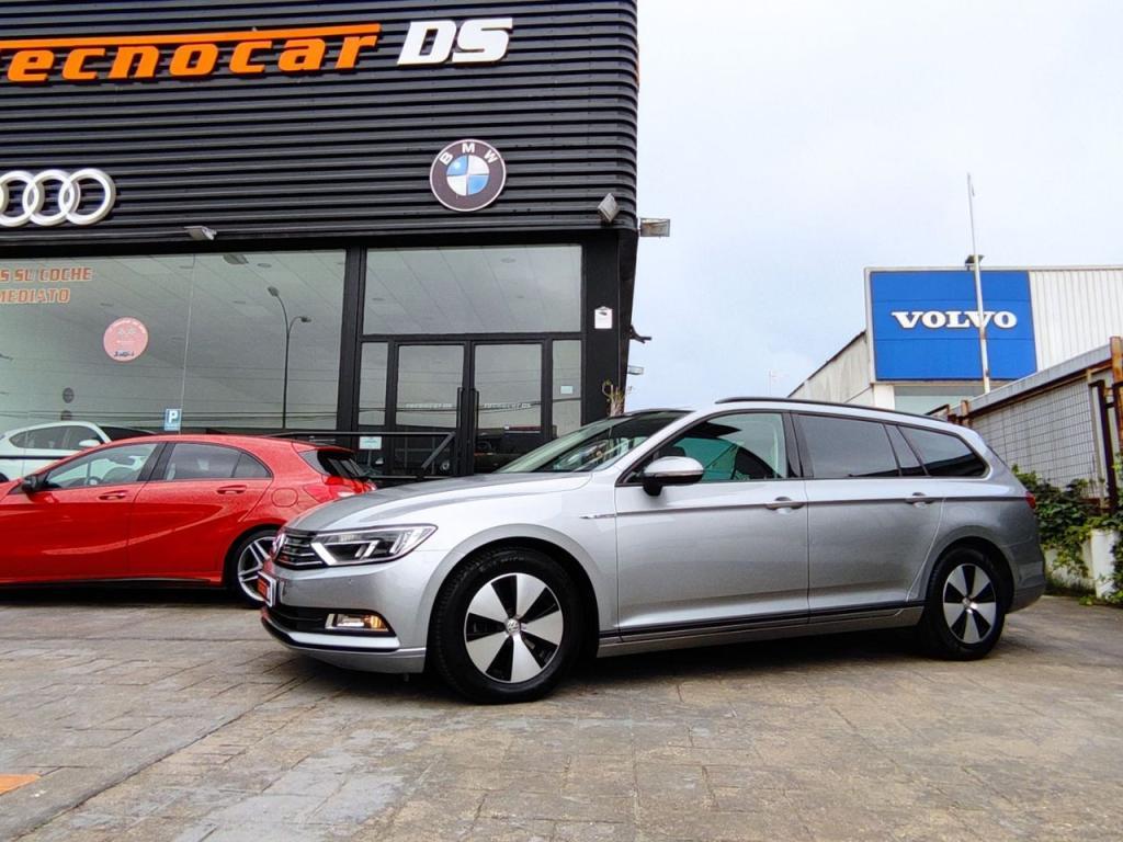 VOLKSWAGEN Passat en Marratxí - Imagen 1