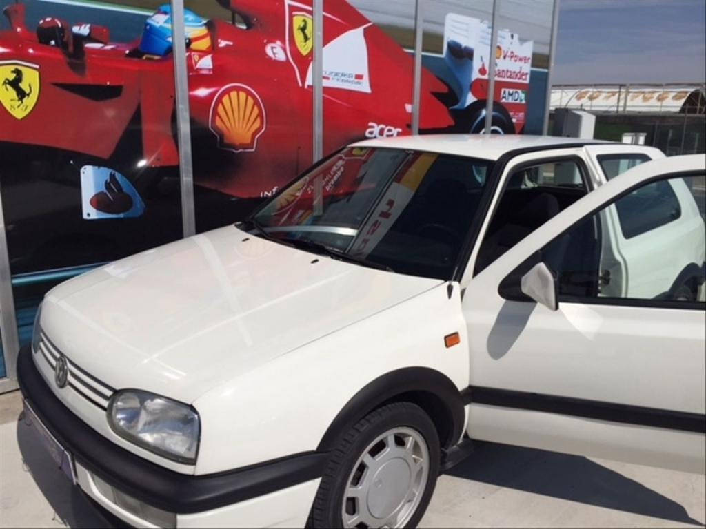 VOLKSWAGEN Golf en San Sebastián de los Reyes - Imagen 1