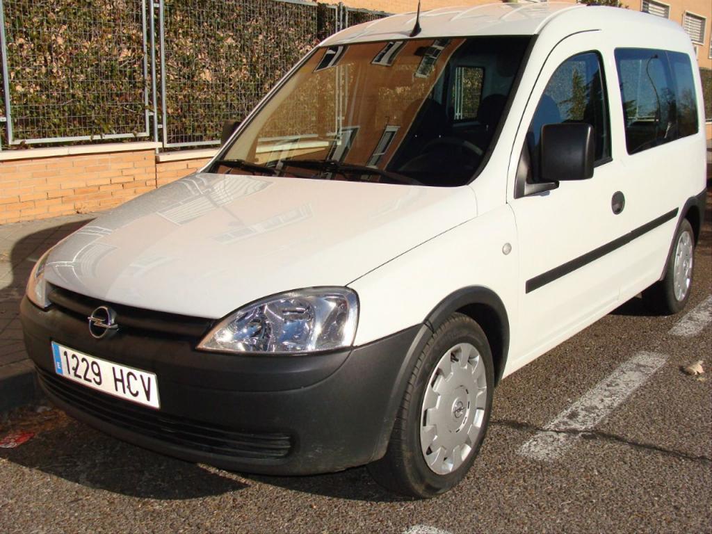 OPEL Combo en Toledo - Imagen 1