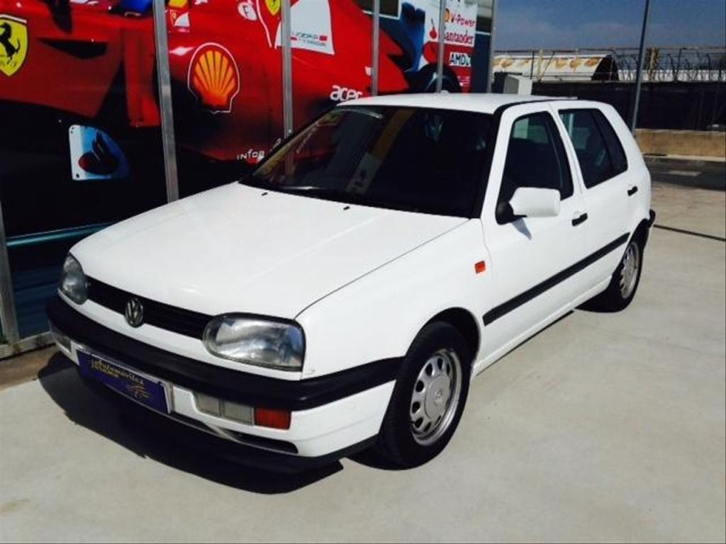 VOLKSWAGEN Golf en San Sebastián de los Reyes - Imagen 1