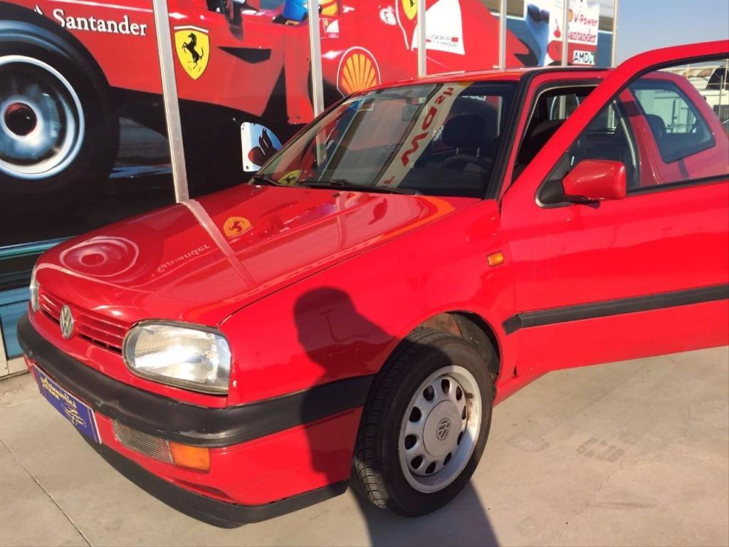 VOLKSWAGEN Golf en San Sebastián de los Reyes - Imagen 1