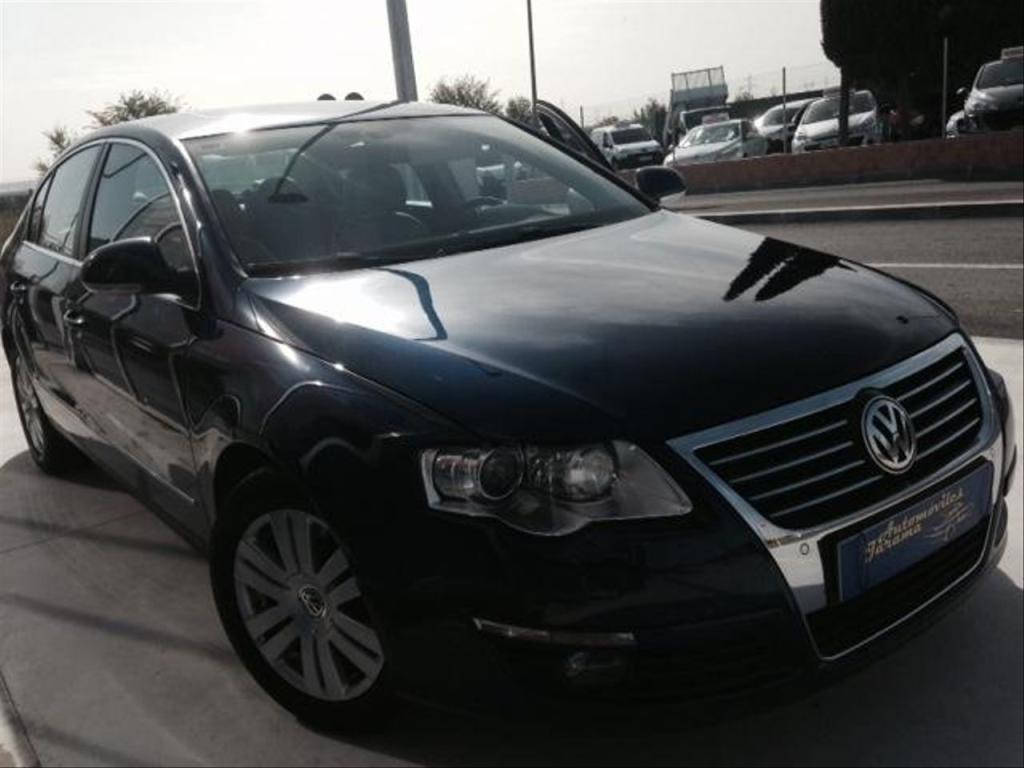 VOLKSWAGEN Passat en San Sebastián de los Reyes - Imagen 1