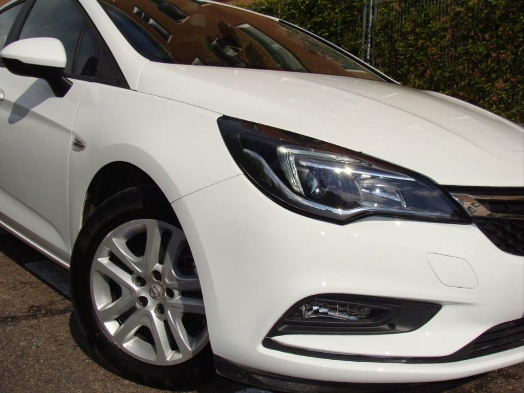 OPEL Astra en Toledo - Imagen 1