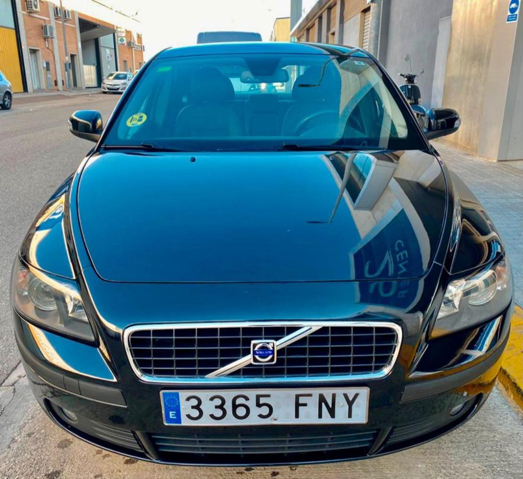 VOLVO S40 en Benicarló - Imagen 1