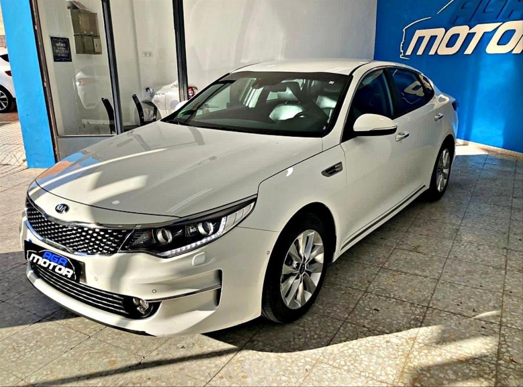 KIA Optima en Talavera de la Reina - Imagen 1
