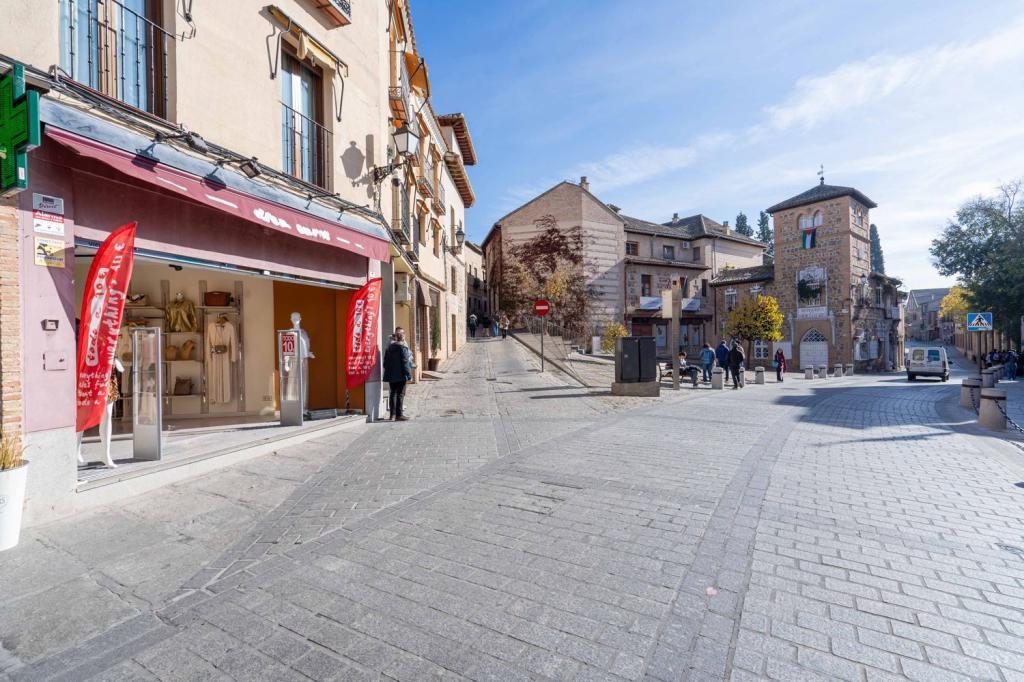 Local Comercial en Renta en Toledo en Toledo - Imagen 1