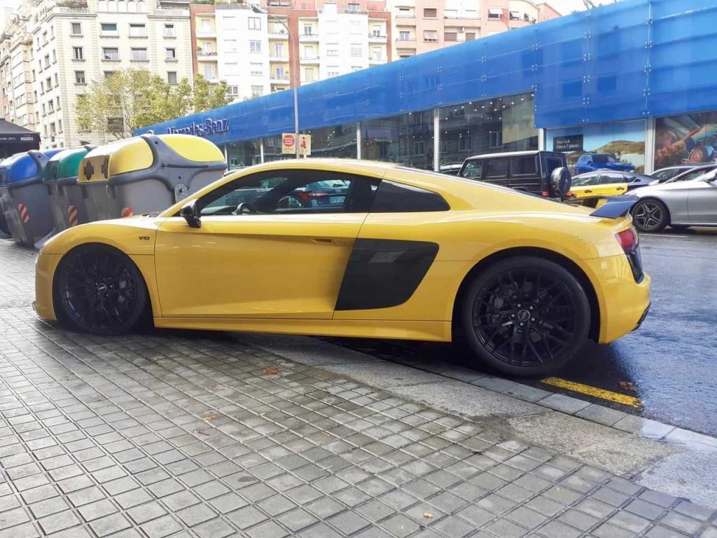 Audi R8 v10 5.2 FSI en Ripollet - Imagen 1