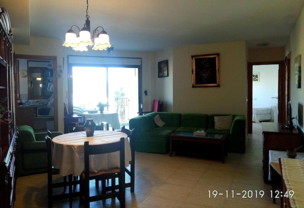 Local comercial en Calp - Imagen 1