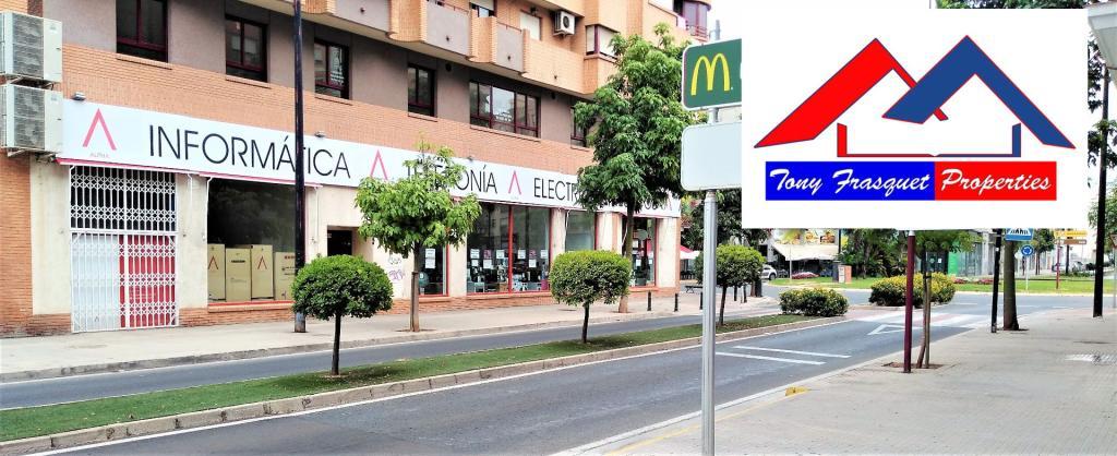 EXCELENTE INVERSIÓN - LOCAL COMERCIAL EN RENTA en Gandia - Imagen 1