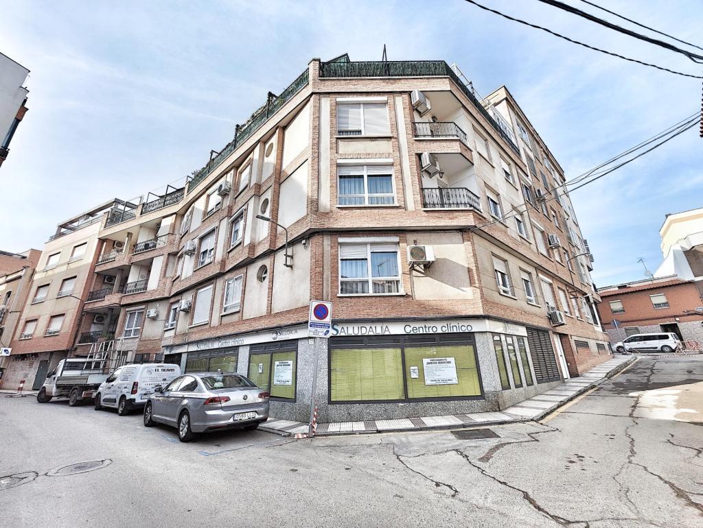 NAVE INDUSTRIAL CON CÁMARAS FRIGORÍFICAS en la Ciudad Real - Imagen 1