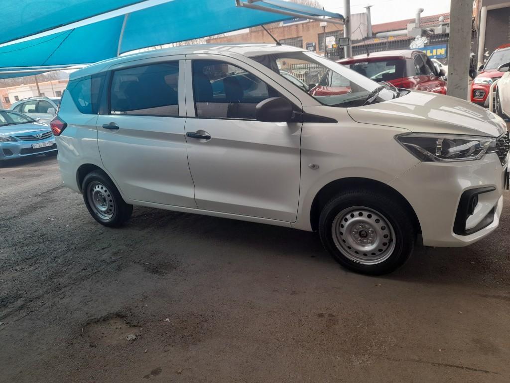 Pre-owned 2024 Suzuki Ertiga 1.5 Engine Capacity with Manuel Tra in Germiston - Image 17
