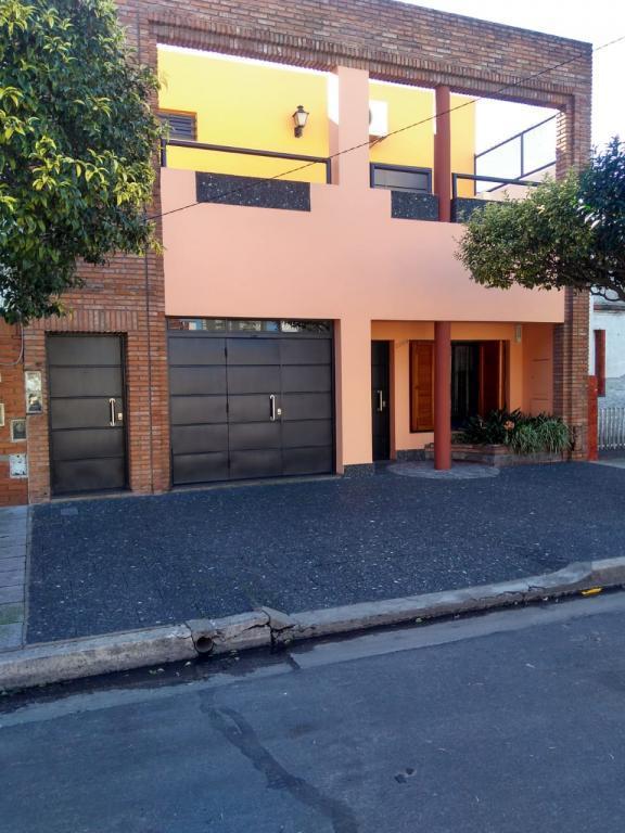 CASA PARA DOS FAMILIAS en Inmomap en Dock Sud - Imagen 1