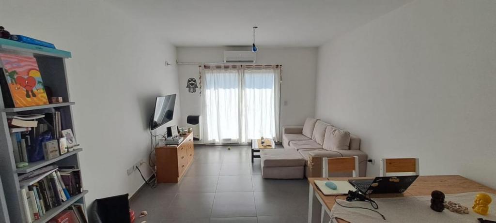 DEPARTAMENTO DOS AMBIENTES TIPO SEMIPISO CON RENTA en Inmomap en Munro - Imagen 1