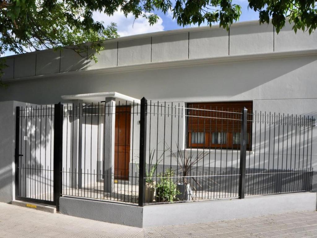 VENTA - CASA CENTRICA en Inmomap en Chascomús - Imagen 1