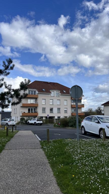 APPARTEMENT F3 AVEC BALCON + PARKING - SAINT ETIENNE DU ROUVRAY à Rouen - Photo 1