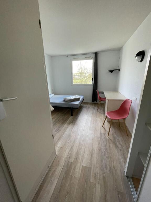 Studio à Poitiers - Photo 1