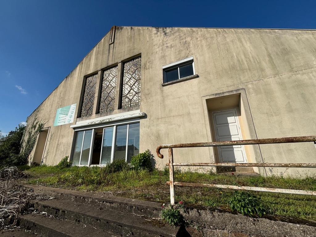 LOCATION LOCAL D'ACTIVITÉ / ENTREPÔT à Nantes - Photo 1