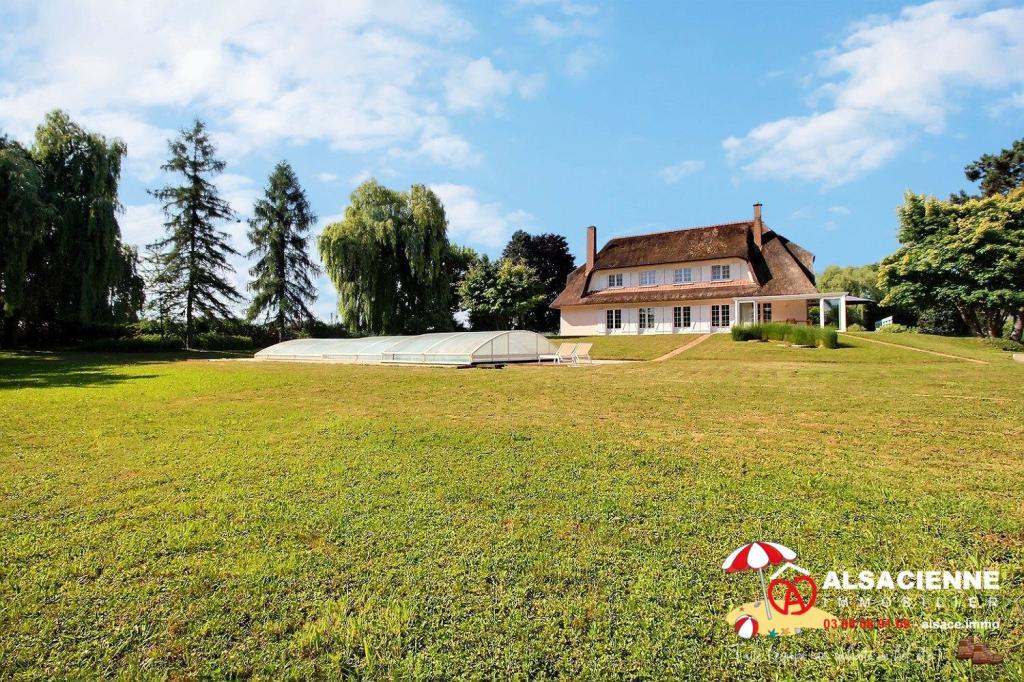 Maison bourgeoise d'exception à Strasbourg - Photo 1