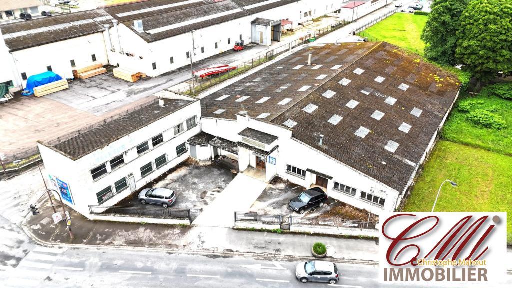 Batiment Professionnel à Moulins - Photo 1