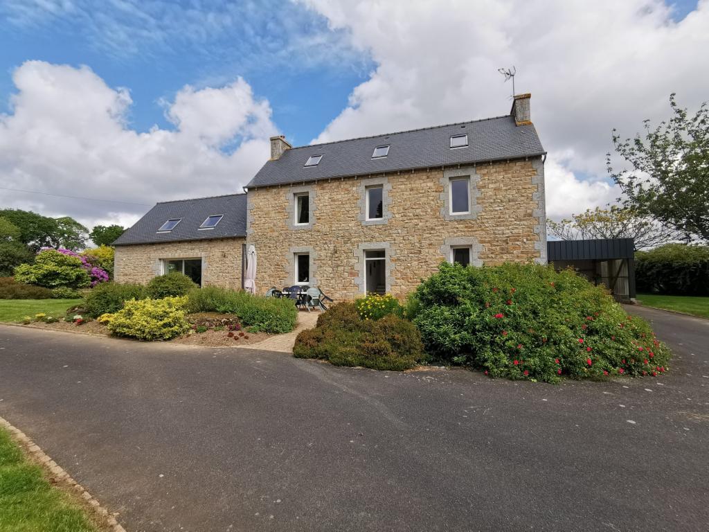 Maison à Lannion - Photo 1