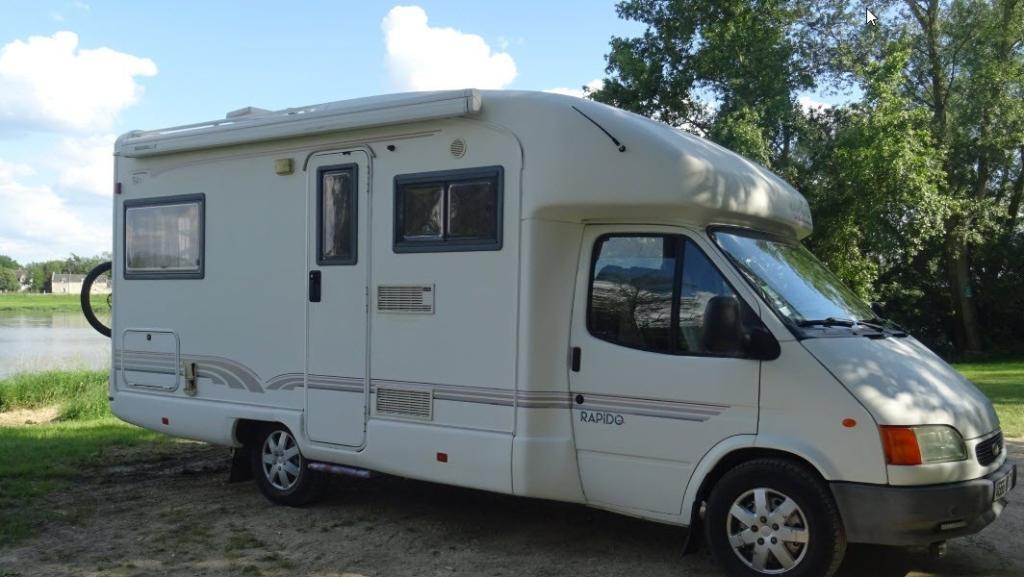 Camping-car Profilé RAPIDO 1ère main. Clim à Fontaine - Photo 1