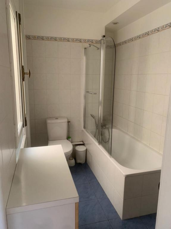 Studio MEUBLÉ à Seynod - Photo 1