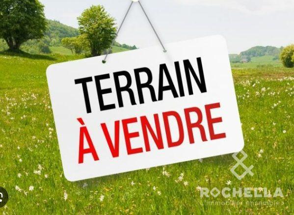 TERRAIN CONSTRUCTIBLE à Saintes - Photo 1