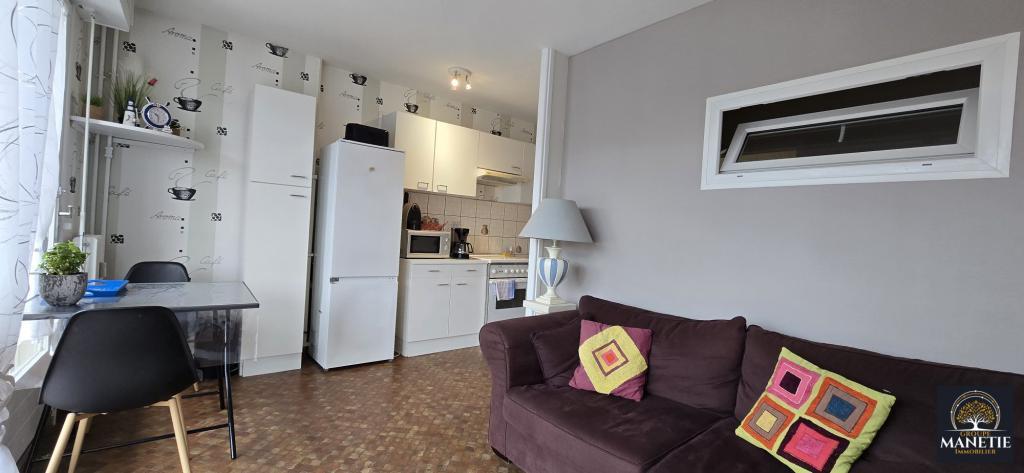 APT 1 CHAMBRE AVEC BALCON à Calais - Photo 1