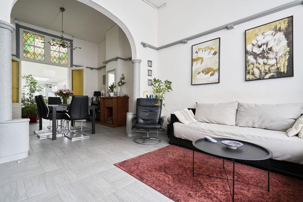 BELLE MAISON - TYPE BOURGEOISE à Armentières - Photo 1