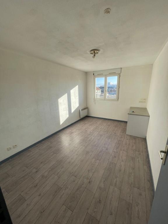 Studio Valence à Valence - Photo 1