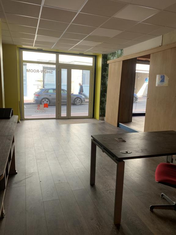 LOCAL COMMERCIAL - RUE MONTMAILLER à Limoges - Photo 1