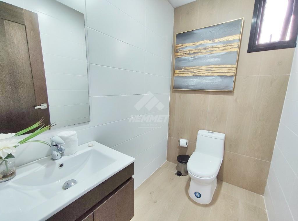 ESTUDIO AMUEBLADO PISCINA INFINITY Y GIMNASIO LA ESMERALDA en Gurabo al Medio - Imagen 13