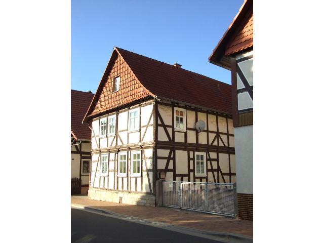 V E R K A U F T !!! CHARMANTES WOHNHAUS MIT SONNIGEM … in Eisenach - Bild 1