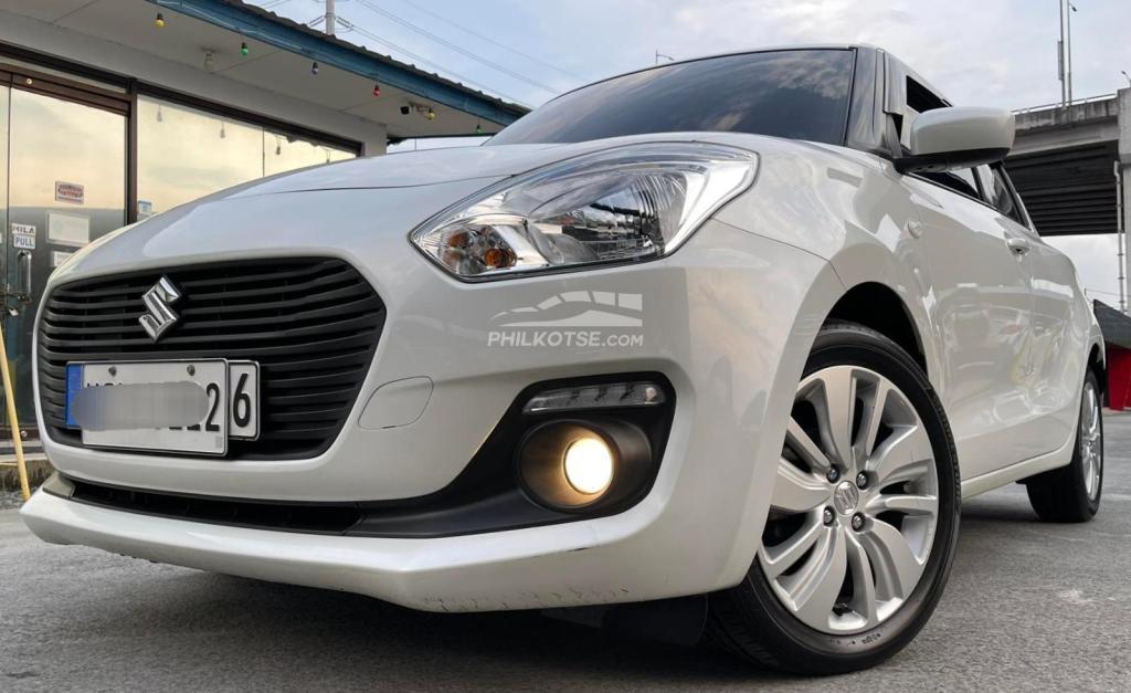 Low Mileage. 2yrs Warranty. Almost New Suzuki Swift AT Fuel … in Malabon - Image 1