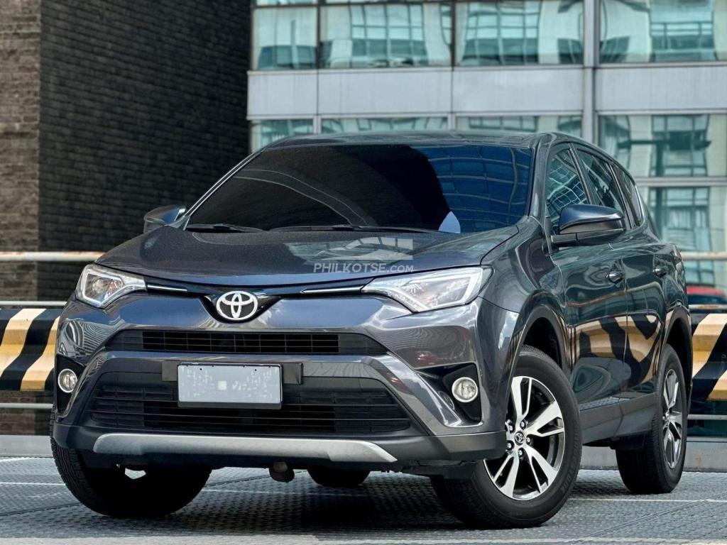 2018 Toyota Rav4 4x2 Active 2.5 Gas Automatic???????? in Tatalon - Image 1