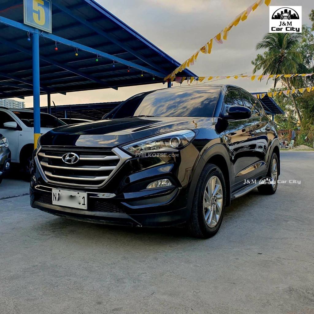 Sell used 2018 Hyundai Tucson 2.0 CRDi GL 6AT 2WD (Dsl) in Quiapo - Image 1