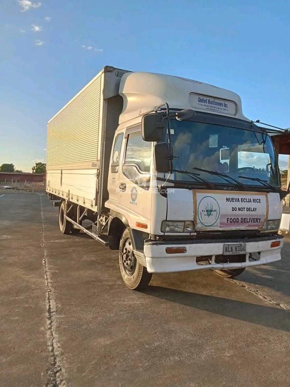 FOR SALE ISUZU FORWARD in San Jose - Image 1