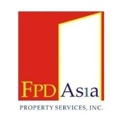 Receptionist in Plain View - Image 1