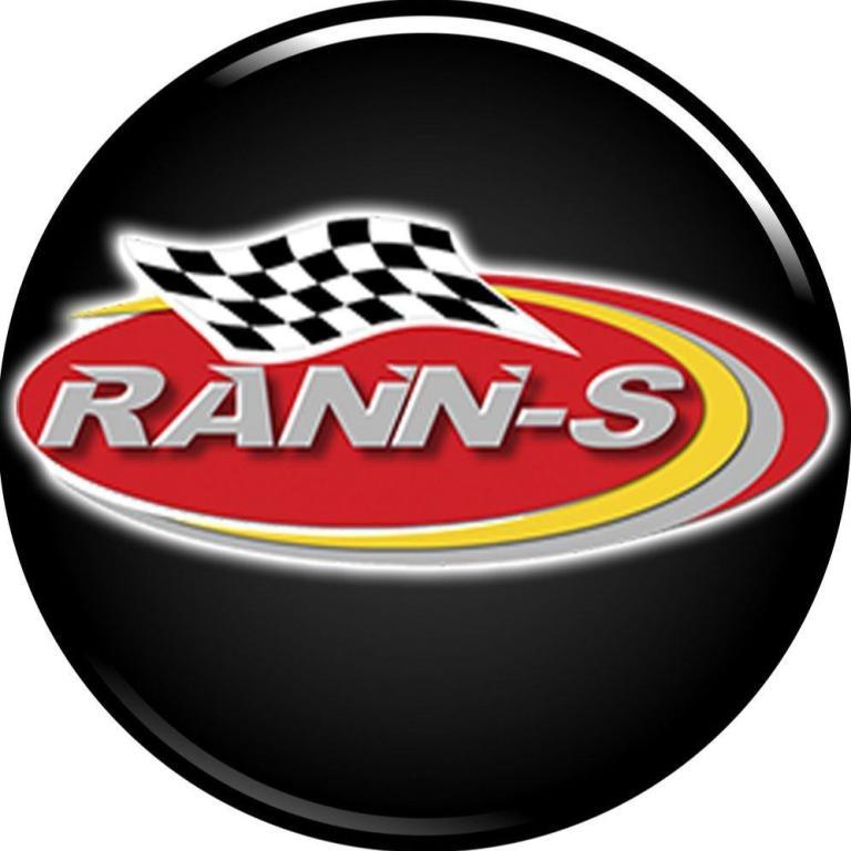 Sales Associate in Plain View - Image 1
