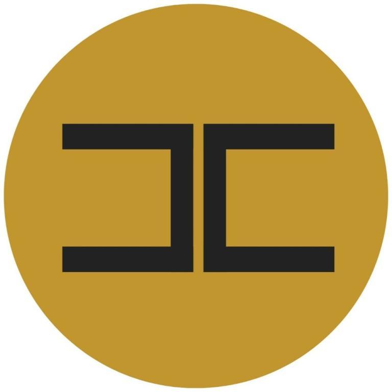 Sales Associate in Plain View - Image 1