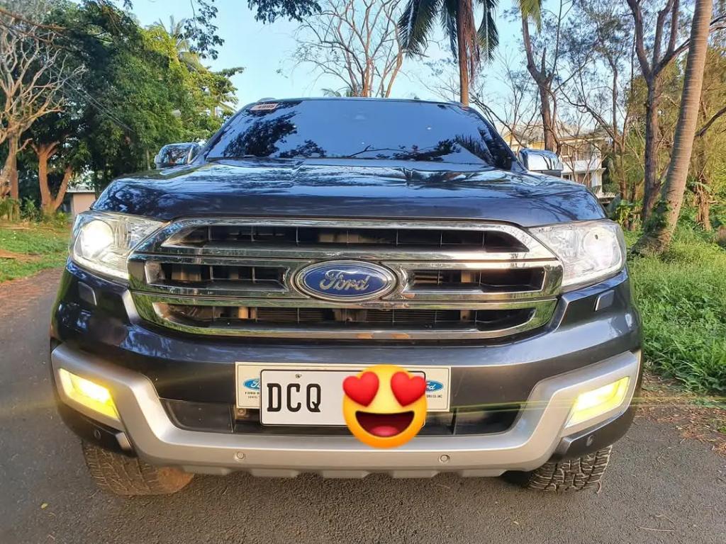2016 Ford Everest Titanium 3.2L 4X4 Automatic in Plaridel - Image 1