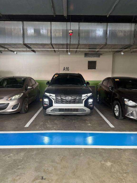Sell used 2023 Hyundai Creta GL 1.5 IVT in Cavite City - Image 1