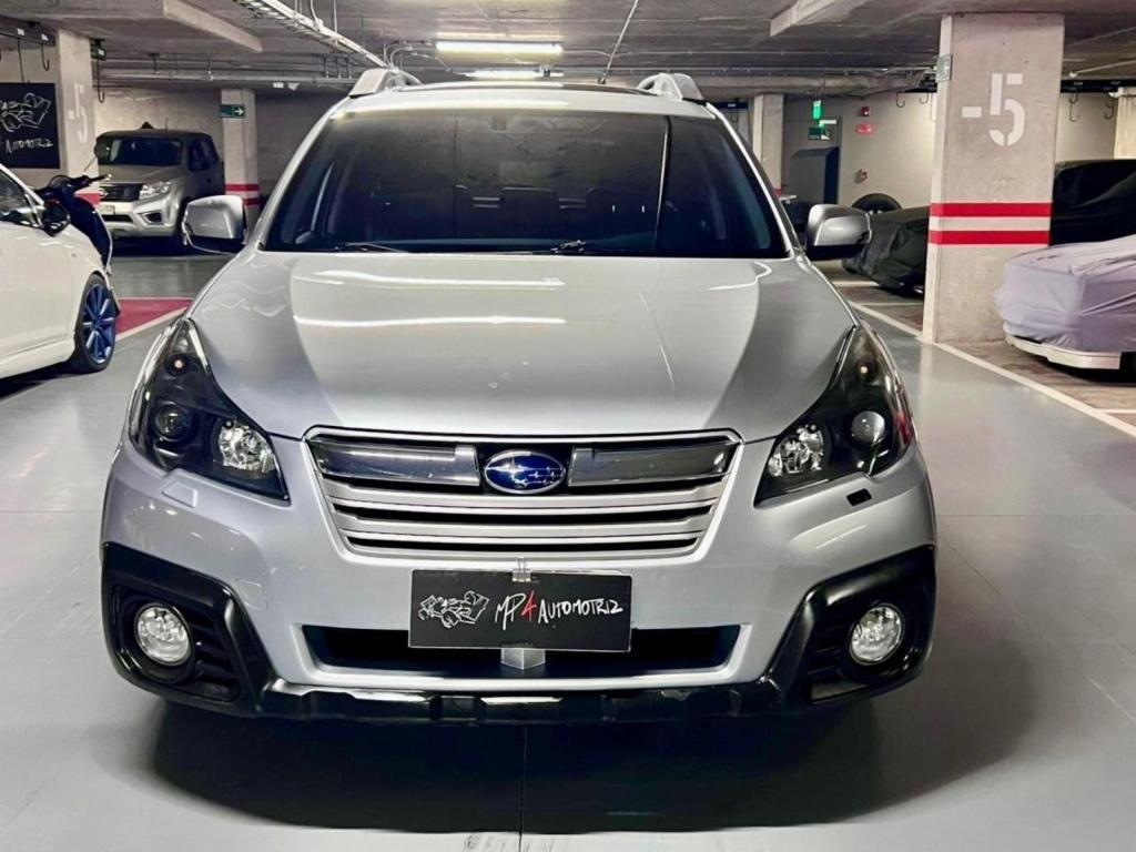 SUBARU OUTBACK R 3.6 AWD 2014 MANTENIMIENTO AL DÍA en Renca - Imagen 1