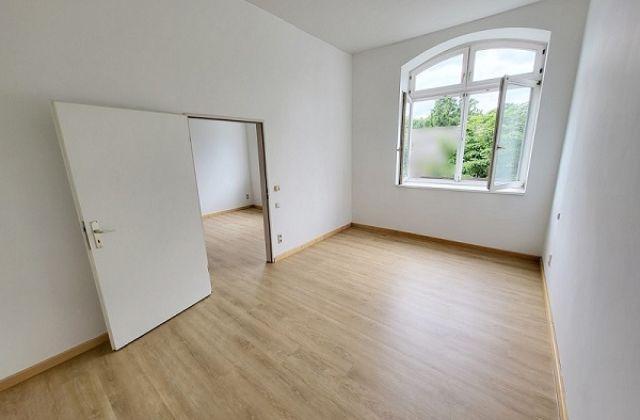 Helle alten-/behindertengerechte 2-RWE mit Lift in Weimar - Bild 1