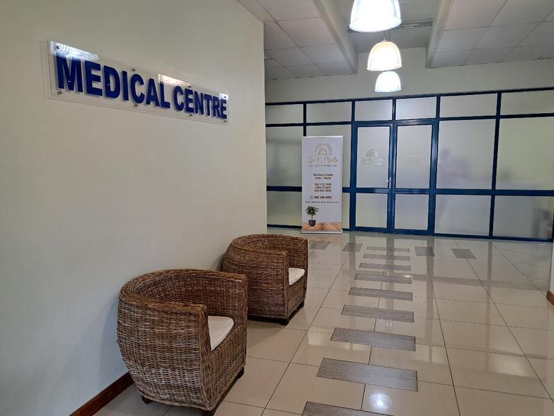 Office 1132-ref-6530 for Sale in Empangeni Central, Empangeni in Richards Bay - Image 1