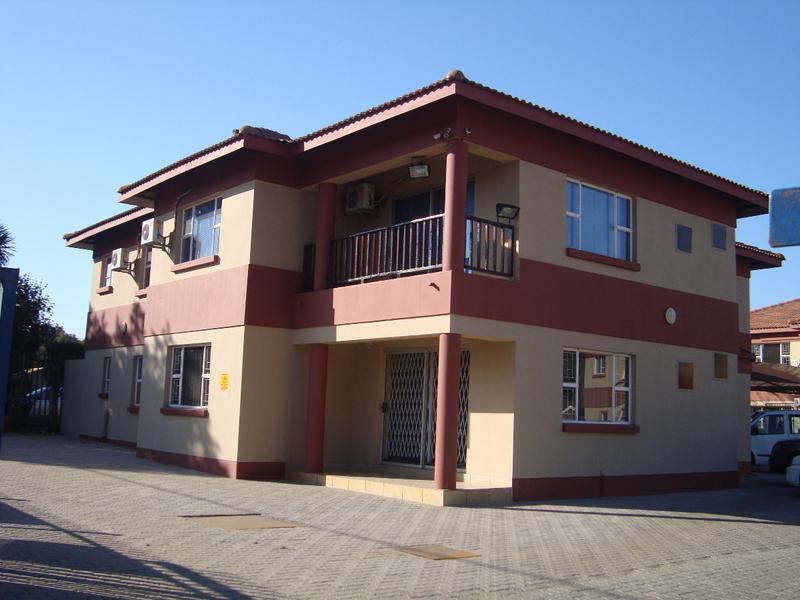 Office 954-ref-177 for Rent in Three Rivers, Vereeniging in Vereeniging - Image 1