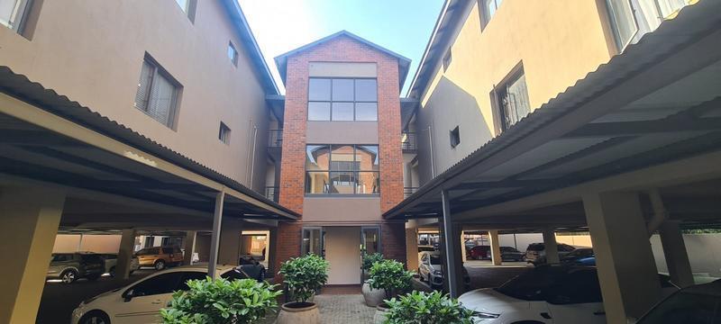 Apartment / Flat 1254-ref-303 for Sale in Die Bult, … in Beaufort West - Image 1